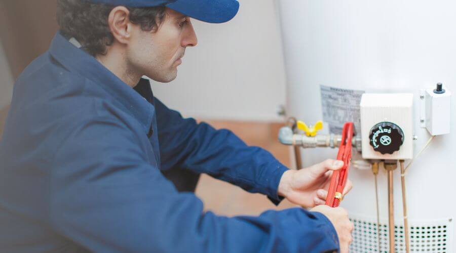 Local tankless water heater installation in Milmine, IL